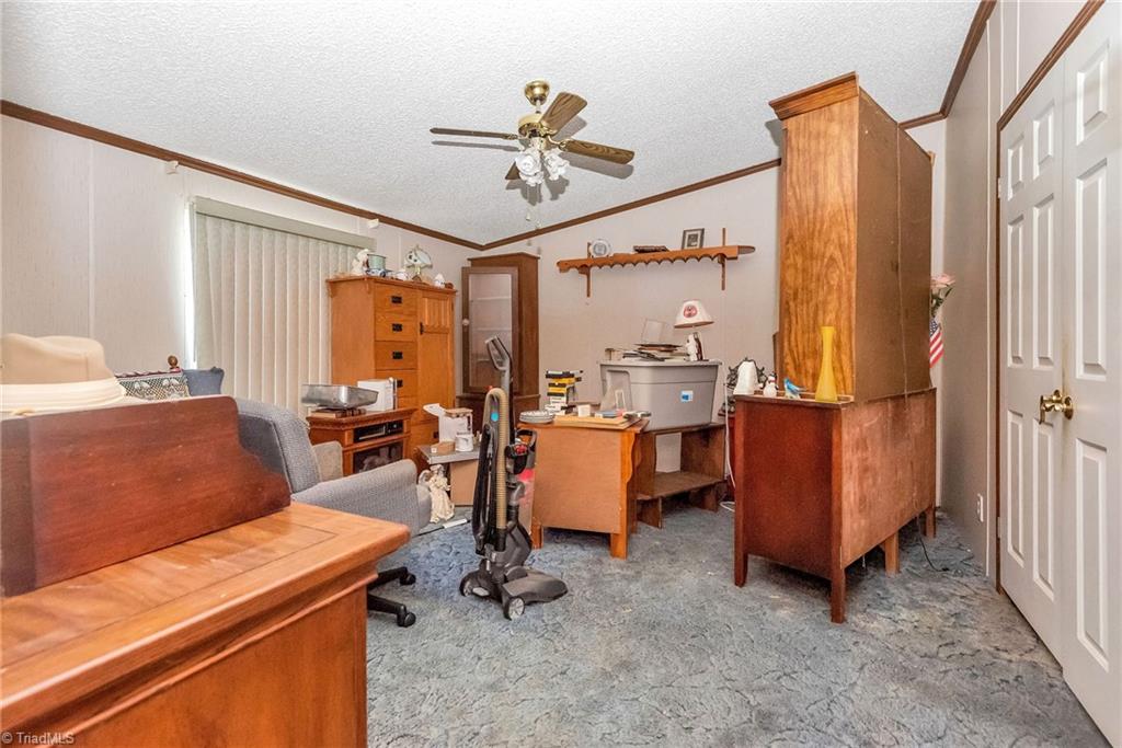 668 Zimmerman Road Lexington, NC 27295 - Photo 11 of 31 Gallery Image 11