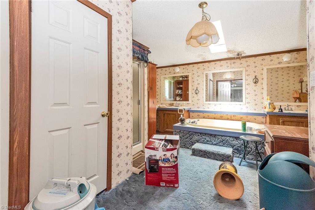 668 Zimmerman Road Lexington, NC 27295 - Photo 13 of 31 Gallery Image 13