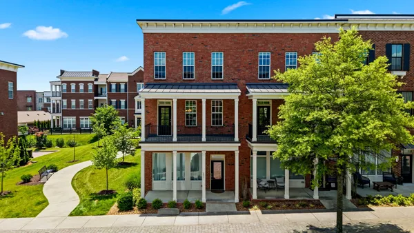 $724,999 | 2031 Tollgate Boulevard, Thompson's Station, TN 37179