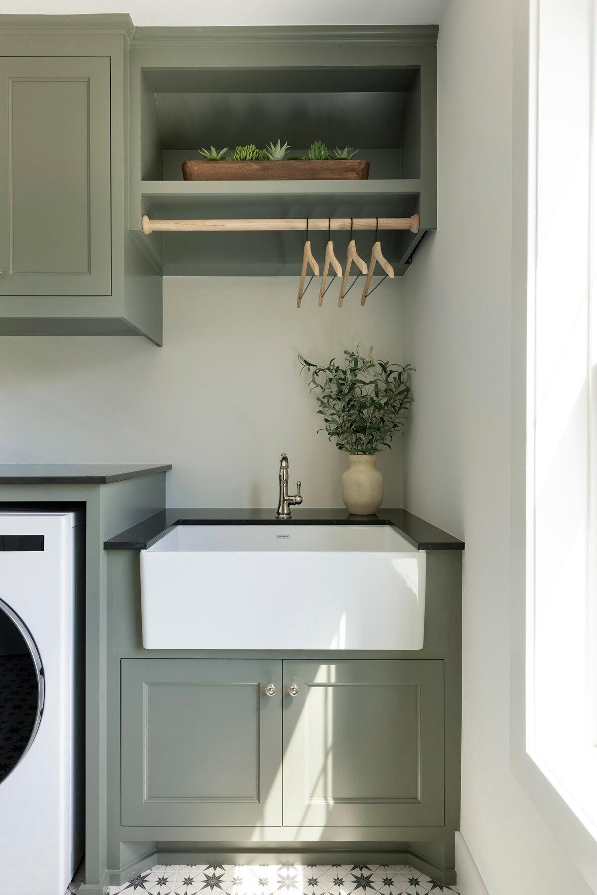 5504 Dundee Road Edina, MN 55436 - Photo 23 of 28