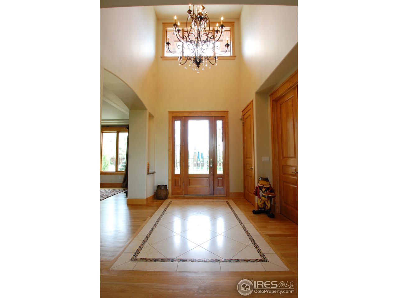7205 Rustic Trail Boulder, CO 80301 - Photo 3 of 25
