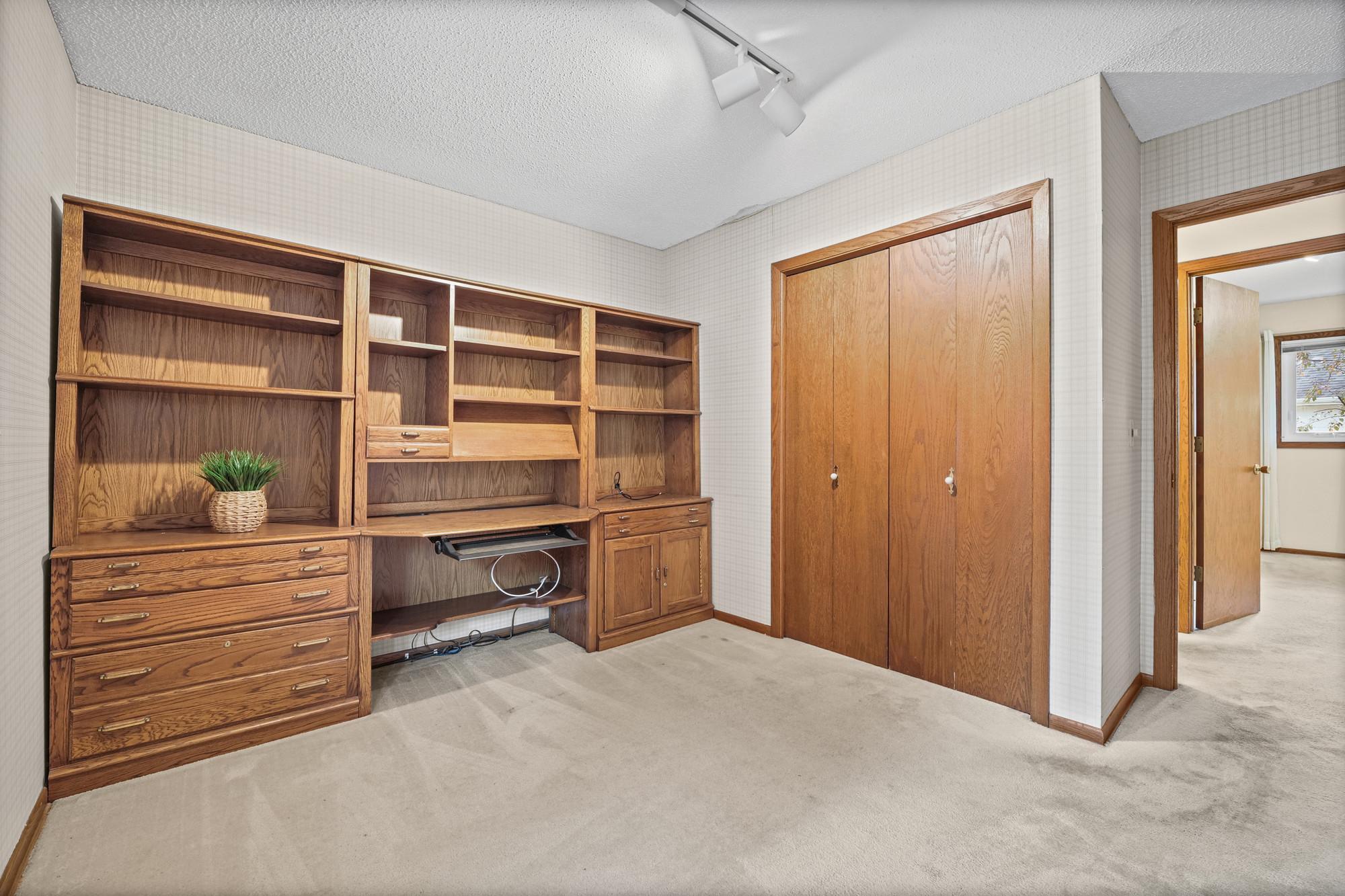 10243 Rich Road Bloomington, MN 55437 - Photo 22 of 48 Gallery Image 22