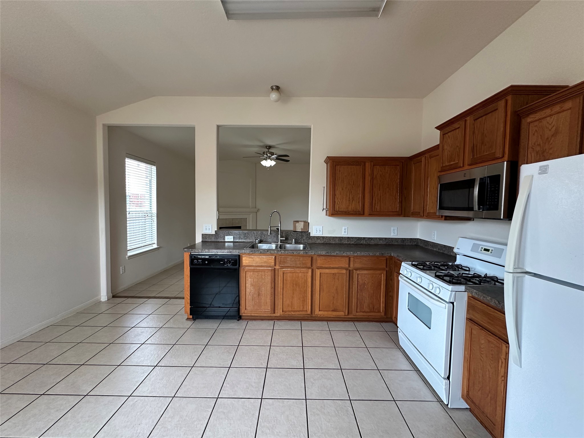 14611 Becurtesy Court Cypress, TX 77429 - Photo 8 of 16