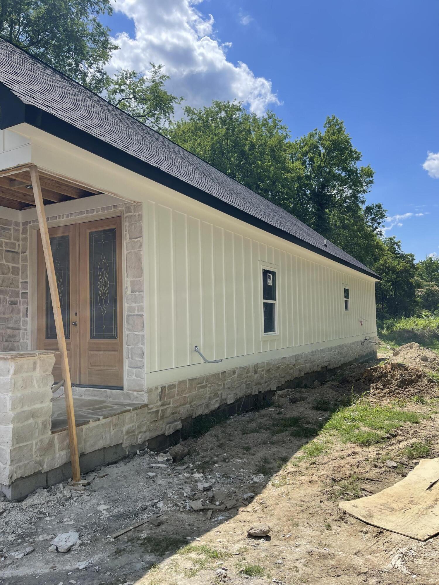 2169 West Shepherd Road Chattanooga, TN 37421 - Photo 2 of 17 IMG_8379 2
