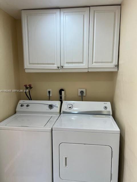 2820 Southwest 65th Avenue Miramar, FL 33023 - Photo 3 of 24 a utility room with dryer and washer
