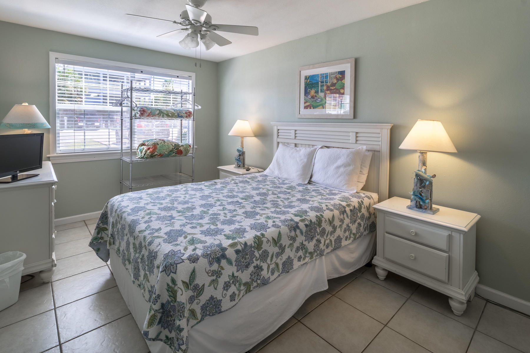 522 Defuniak Street, Unit 30A Santa Rosa Beach, FL 32459 - Photo 26 of 46 a bedroom with a bed and window