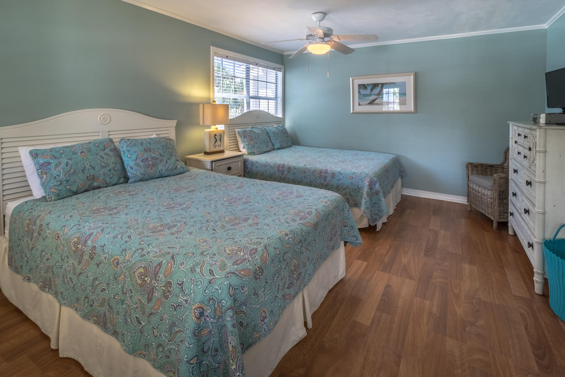 522 Defuniak Street, Unit 30A Santa Rosa Beach, FL 32459 - Photo 35 of 46 a bedroom with two beds and a window