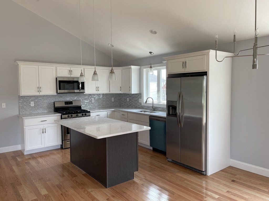 73 Powell Street Fall River, MA 02721 - Photo 8 of 25