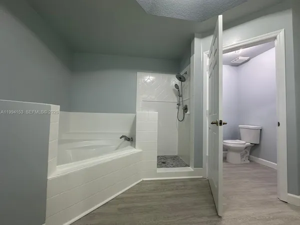 $5,000 | 11369 Northwest 73rd Terrace, Unit 11369, Doral, FL 33178