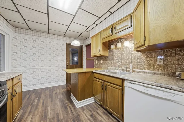 $214,500 | 14 Lombardy Street, Lancaster, NY 14086