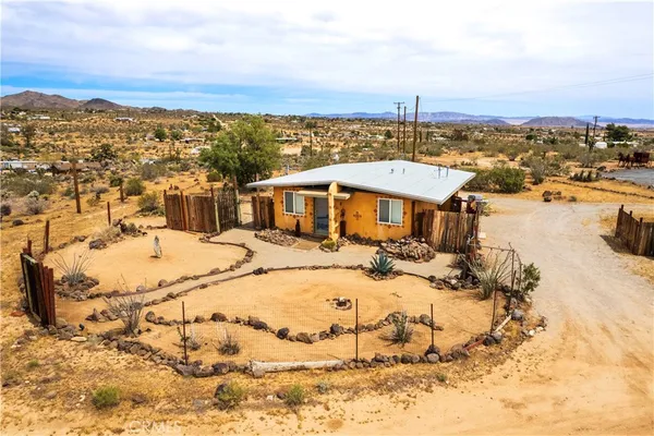 $275,000 | 55480 Luna Vista Lane, Yucca Valley, CA 92284
