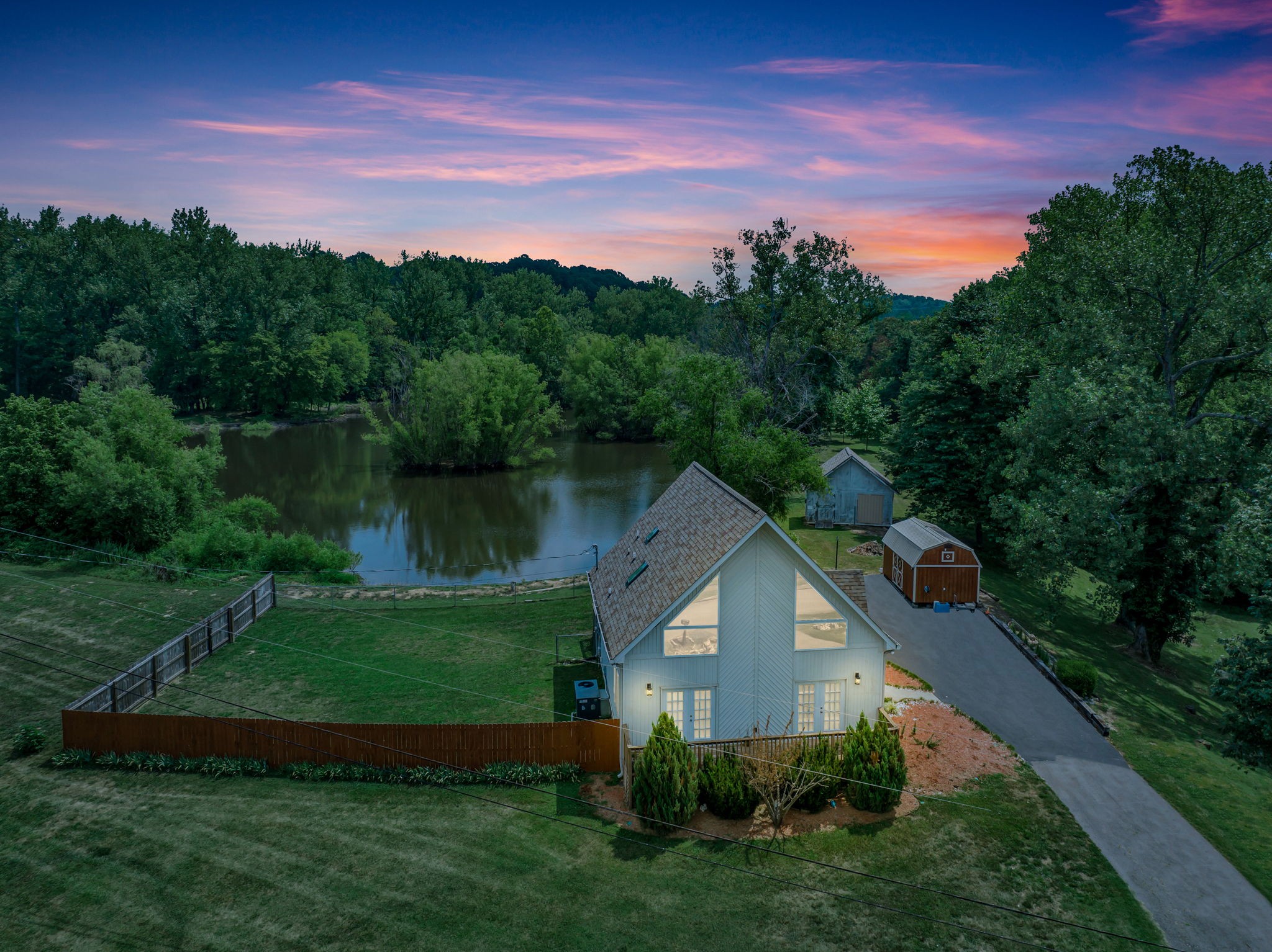 670 Still Pond Road Columbia, TN 38401 - Photo 2 of 43 a front view of a house with a yard