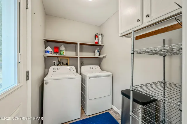 $314,900 | 104 Lakeview Drive, Dingmans Ferry, PA 18328