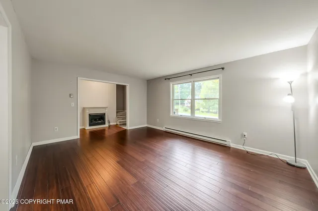 $314,900 | 104 Lakeview Drive, Dingmans Ferry, PA 18328