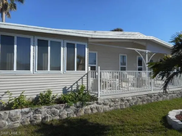 $1,000 | 5731 Captain John Smith Loop, North Fort Myers, FL 33917