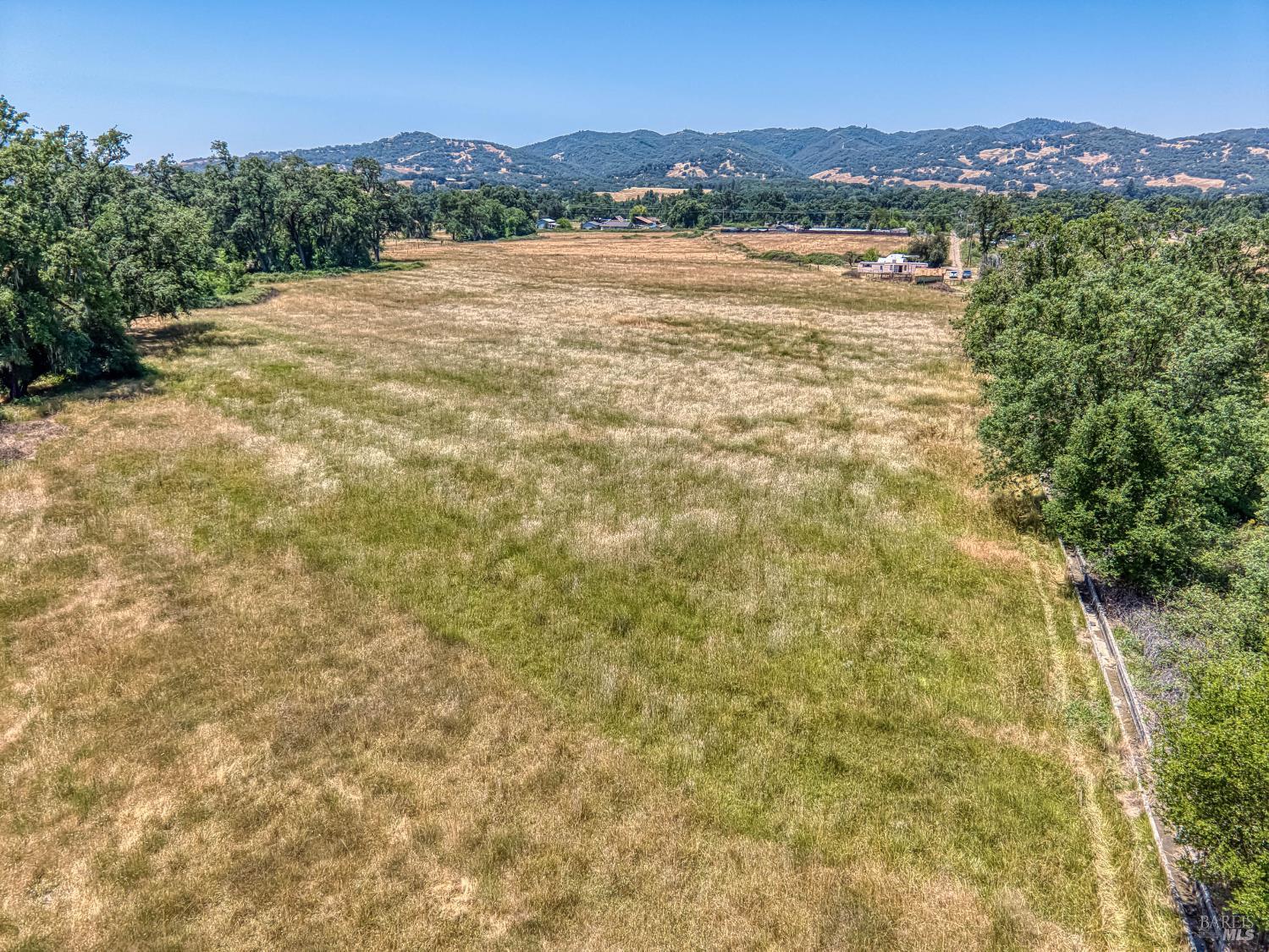 9705 East Potter Valley Road Potter Valley, CA 95469 - Photo 9 of 16 a view of lake with mountain