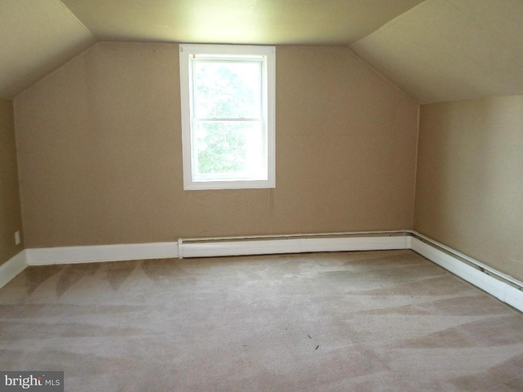 221 Hook Road Westminster, MD 21157 - Photo 13 of 18 Bedroom 3 - Upper Level
