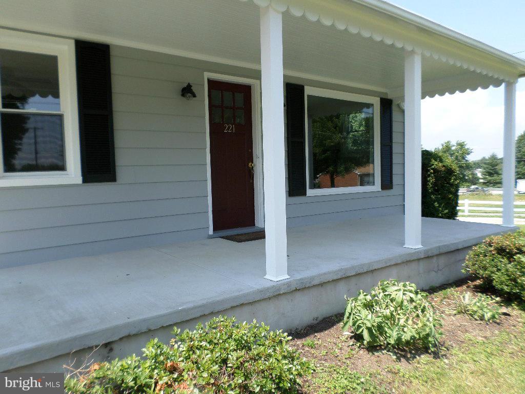 221 Hook Road Westminster, MD 21157 - Photo 16 of 18 Exterior (Front) - Front Porch