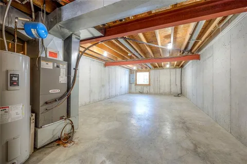 $222,000 | 10344 Sloan Avenue, Kansas City, KS 66109