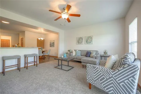 $222,000 | 10344 Sloan Avenue, Kansas City, KS 66109