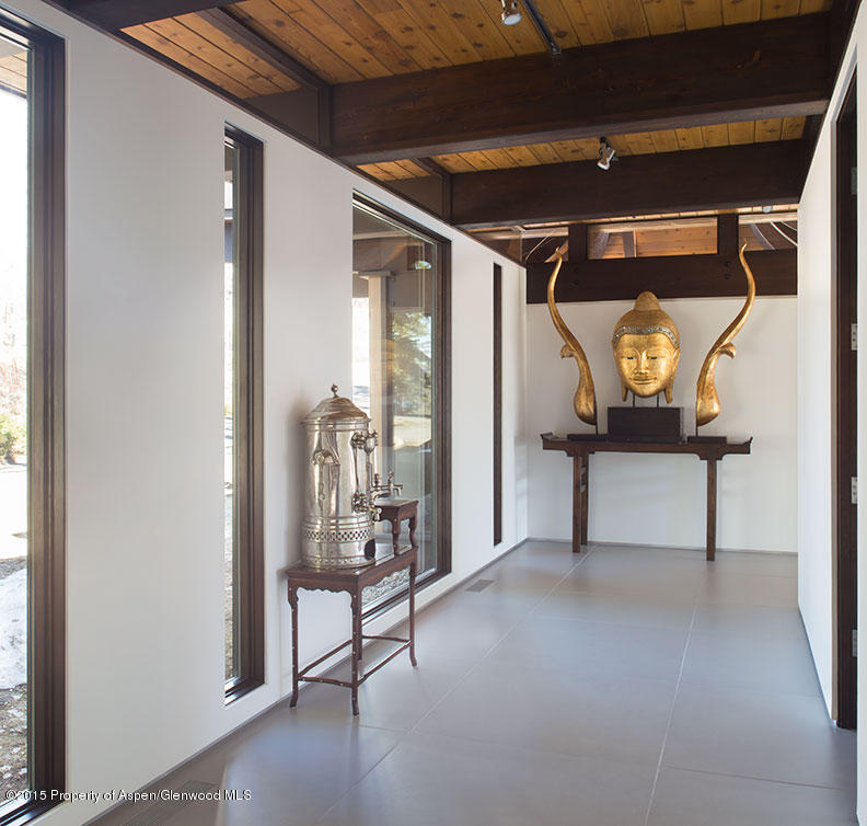 2116 McLain Flats Road Aspen, CO 81612 - Photo 25 of 42 Hallway 2