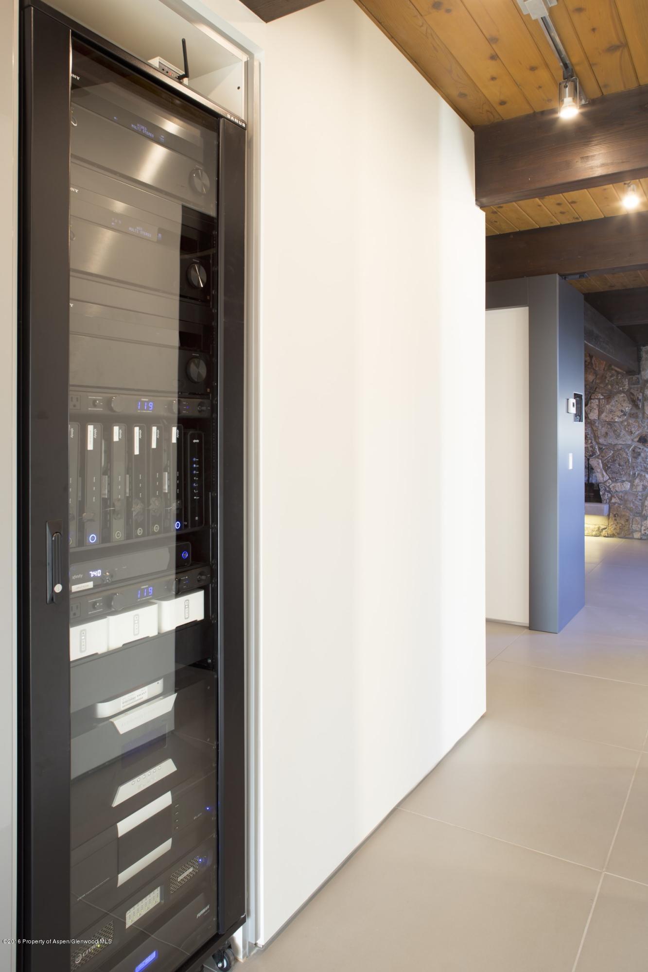 2116 McLain Flats Road Aspen, CO 81612 - Photo 35 of 42 Sound System