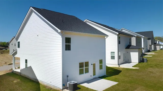 $329,000 | 11944 Aukerman Way, Hampton, GA 30228