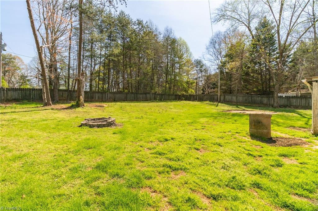 8225 Easley Road Walnut Cove, NC 27052 - Photo 29 of 33 More than generous backyard. Gardening anyone?