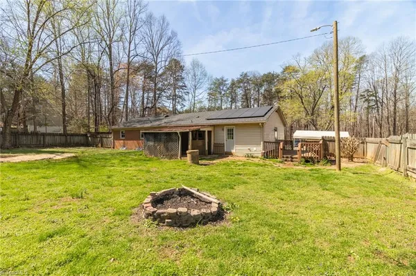 $285,000 | 8225 Easley Road, Walnut Cove, NC 27052