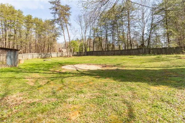 $285,000 | 8225 Easley Road, Walnut Cove, NC 27052