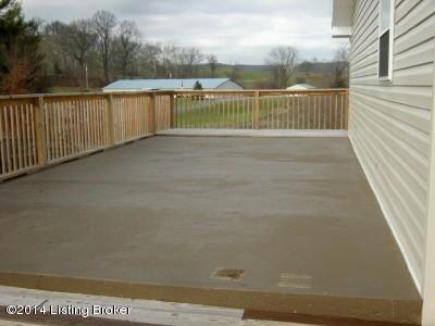 1704 Easterday Road Carrollton, KY 41008 - Photo 13 of 15 Side Patio
