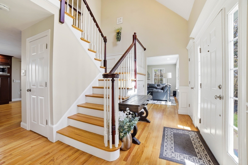 8 Alstead Path Millbury, MA 01527 - Photo 2 of 40
