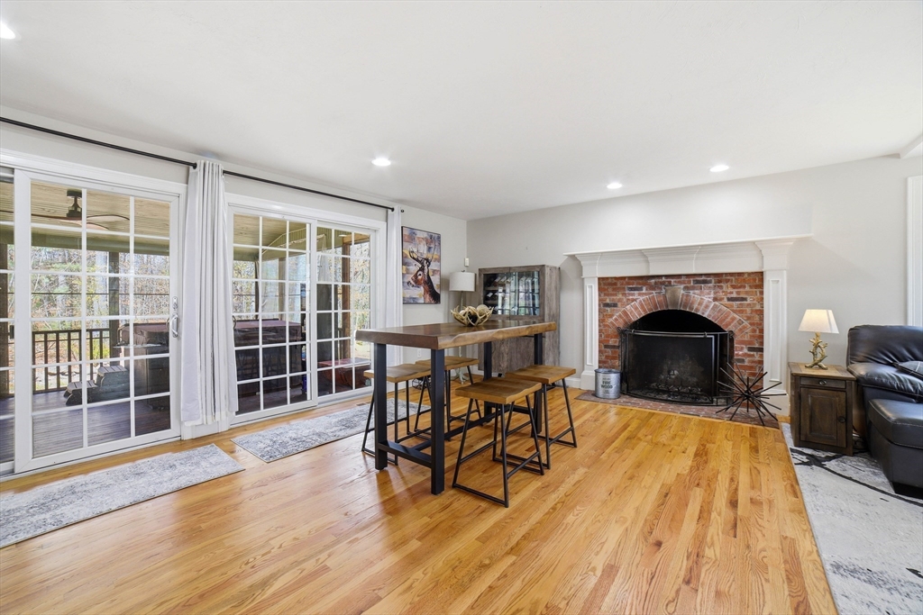 8 Alstead Path Millbury, MA 01527 - Photo 6 of 40