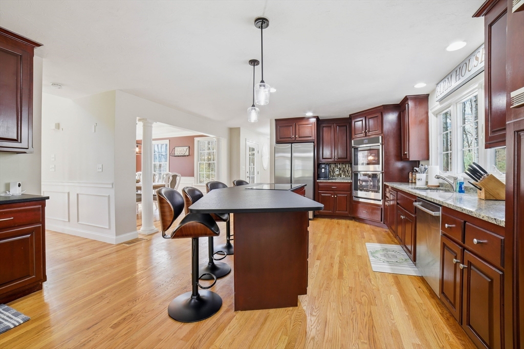 8 Alstead Path Millbury, MA 01527 - Photo 7 of 40