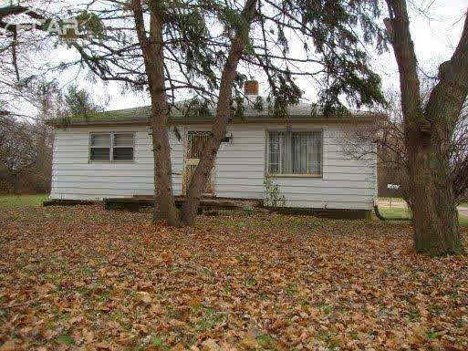 2330 Murphy Road Flint, MI 48504 - Photo 1 of 27 21243624.JPG