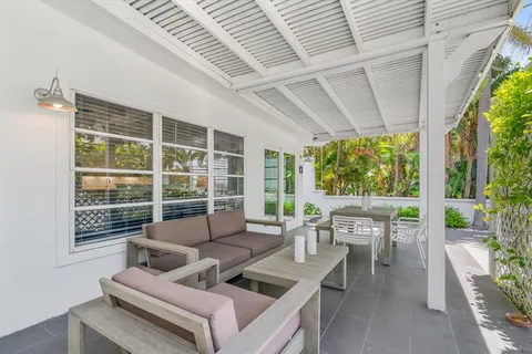 $2,300,000 | 109 14th Avenue, St. Pete Beach, FL 33706