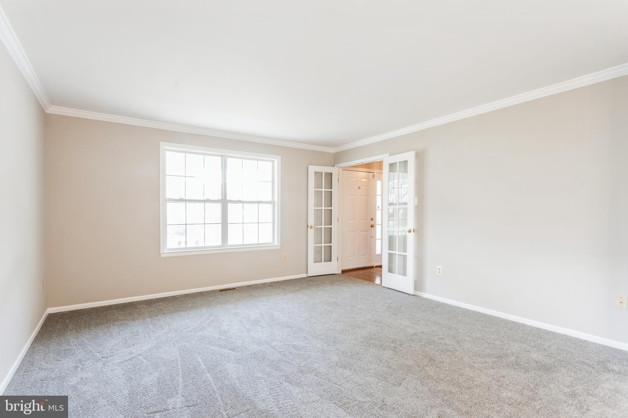2318 Golden Chapel Road Odenton, MD 21113 - Photo 19 of 63 Living Room