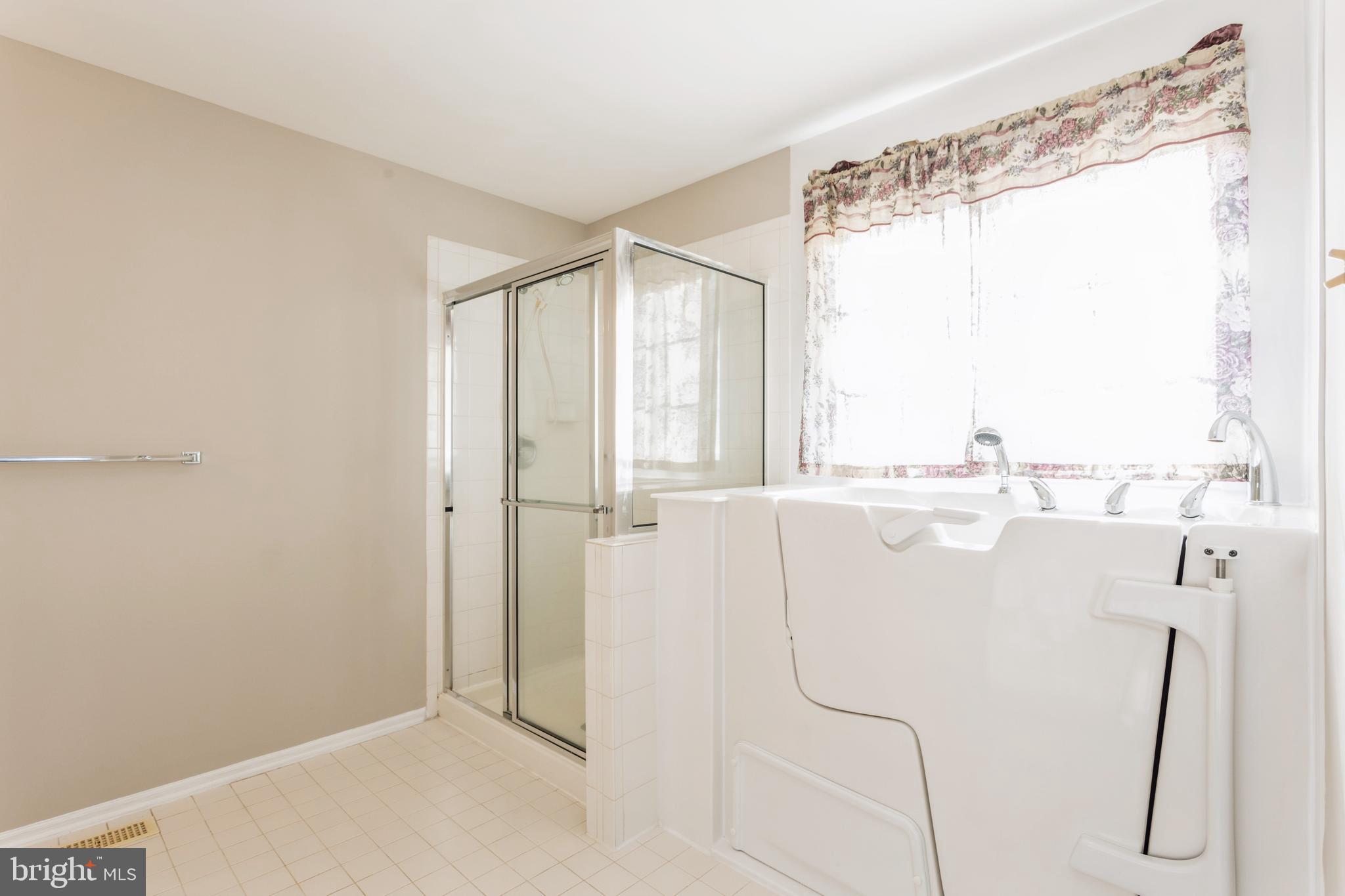2318 Golden Chapel Road Odenton, MD 21113 - Photo 36 of 63 Primary bathroom