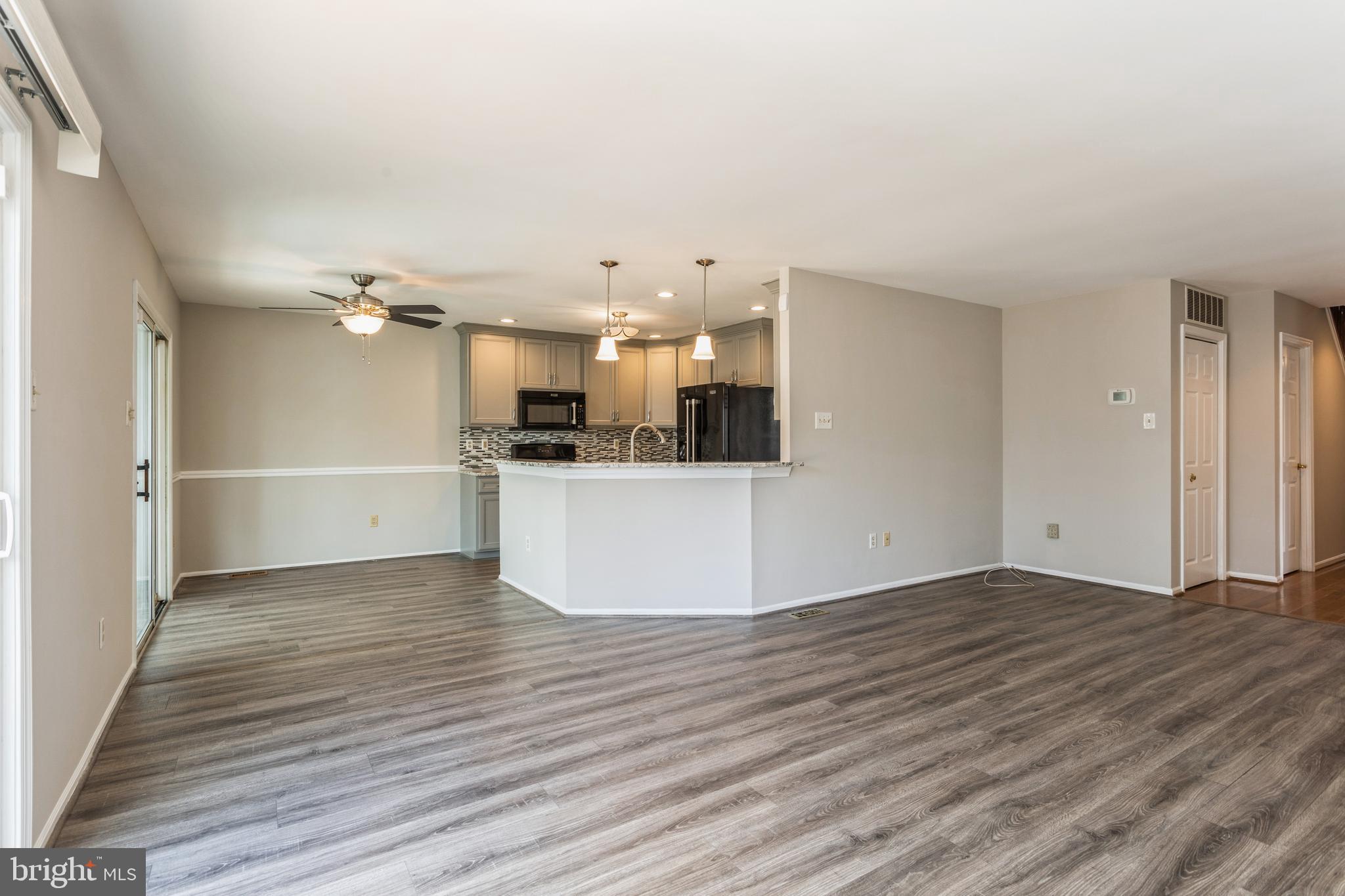 2318 Golden Chapel Road Odenton, MD 21113 - Photo 9 of 63 Family room