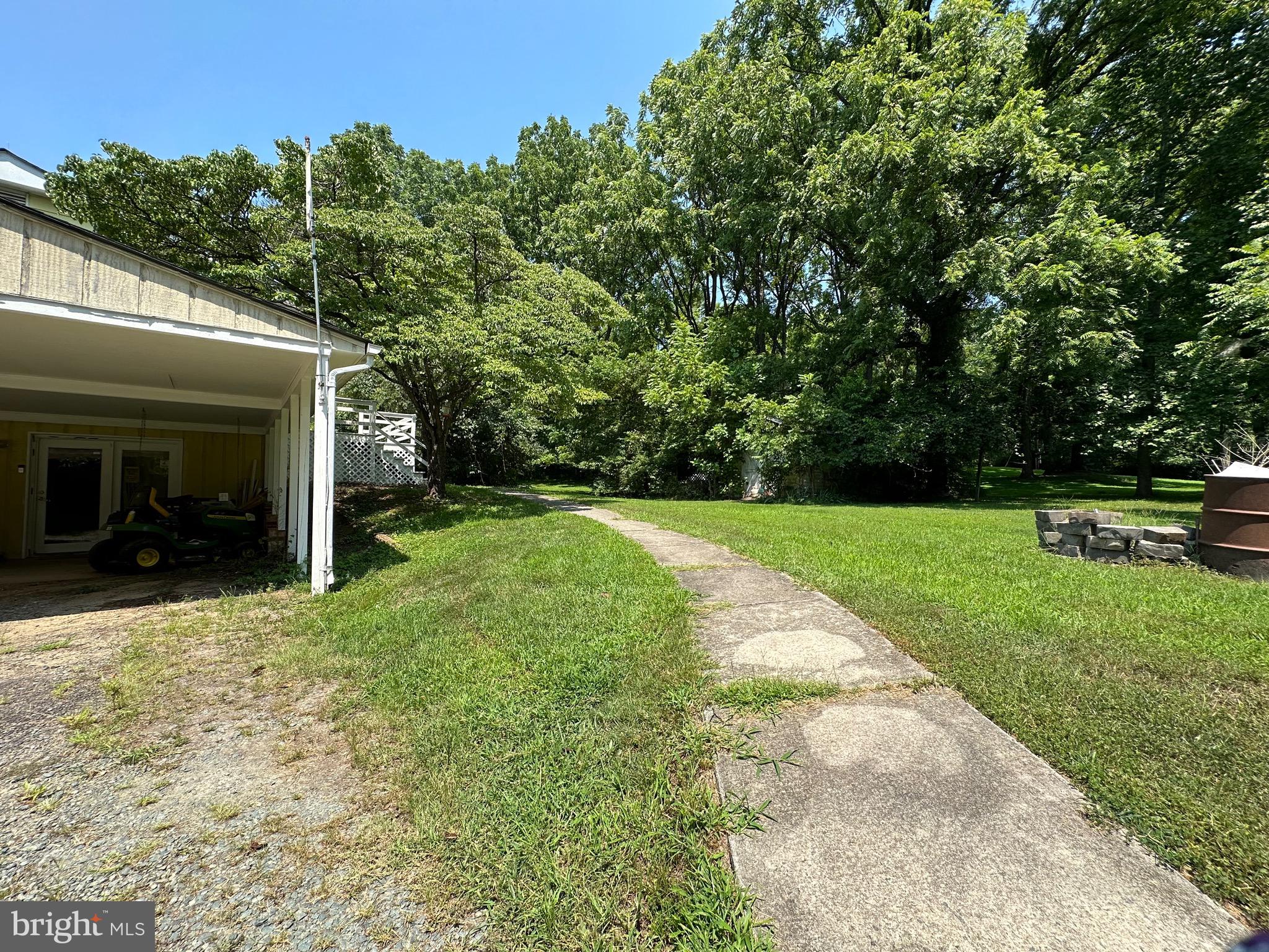 19 Well Road Louisa, VA 23093 - Photo 5 of 33 Gallery Image 5
