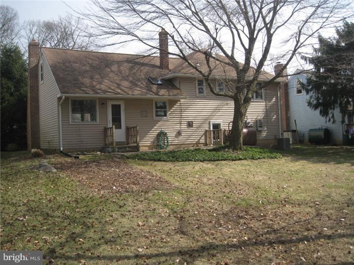 1109 Faun Road Wilmington, DE 19803 - Photo 2 of 14 Exterior Back