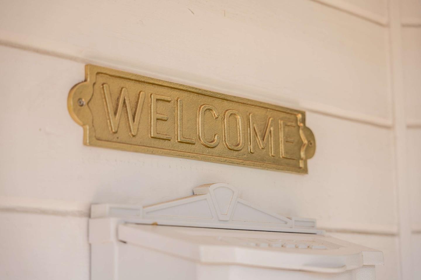 1 Serrano Way Del Rey Oaks, CA 93940 - Photo 3 of 48