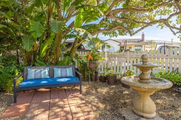 $895,000 | 1 Serrano Way, Del Rey Oaks, CA 93940