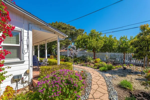 $895,000 | 1 Serrano Way, Del Rey Oaks, CA 93940