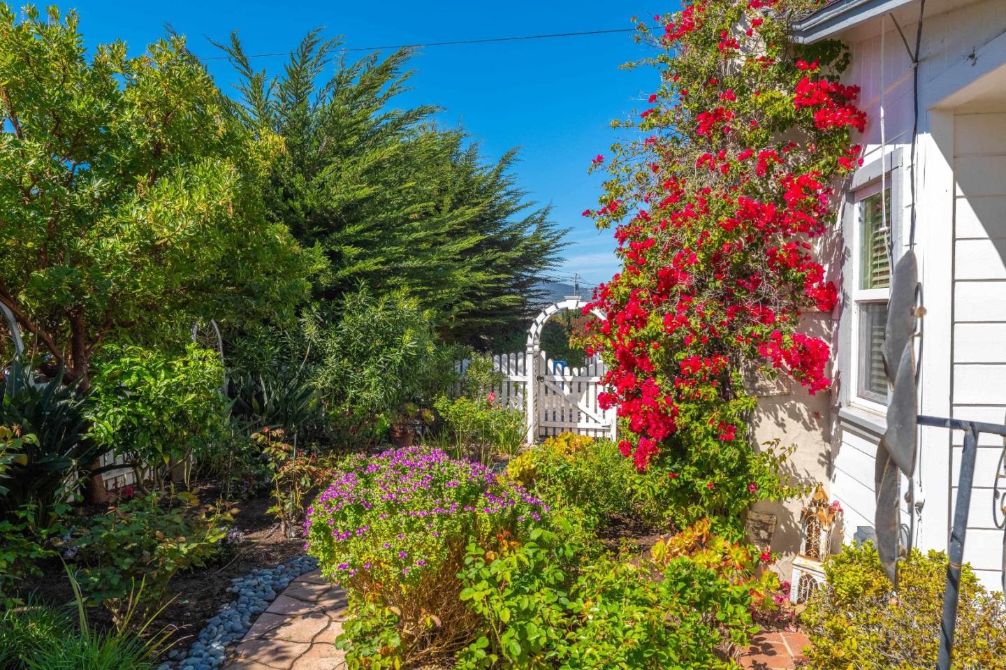 1 Serrano Way Del Rey Oaks, CA 93940 - Photo 45 of 48