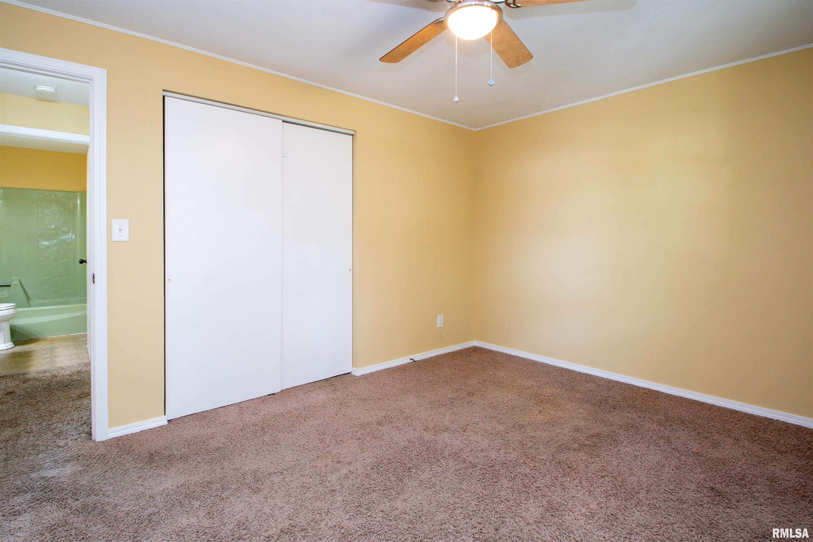 4325 West Castleton Road Peoria, IL 61615 - Photo 14 of 29 Gallery Image 14