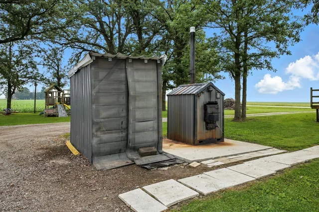 a view of a storage room with lots of stuff