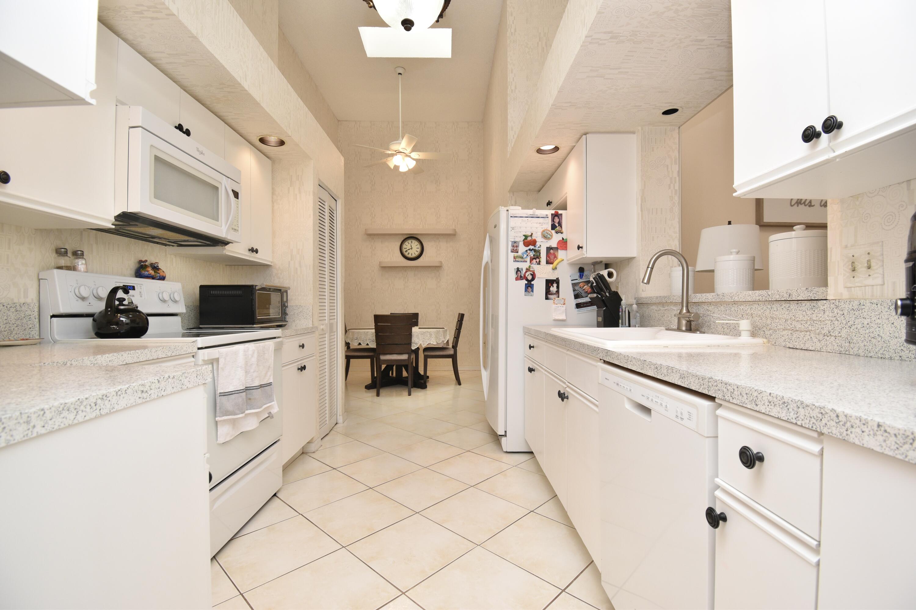 11177 Rios Road Boca Raton, FL 33498 - Photo 11 of 33 IMG_0698