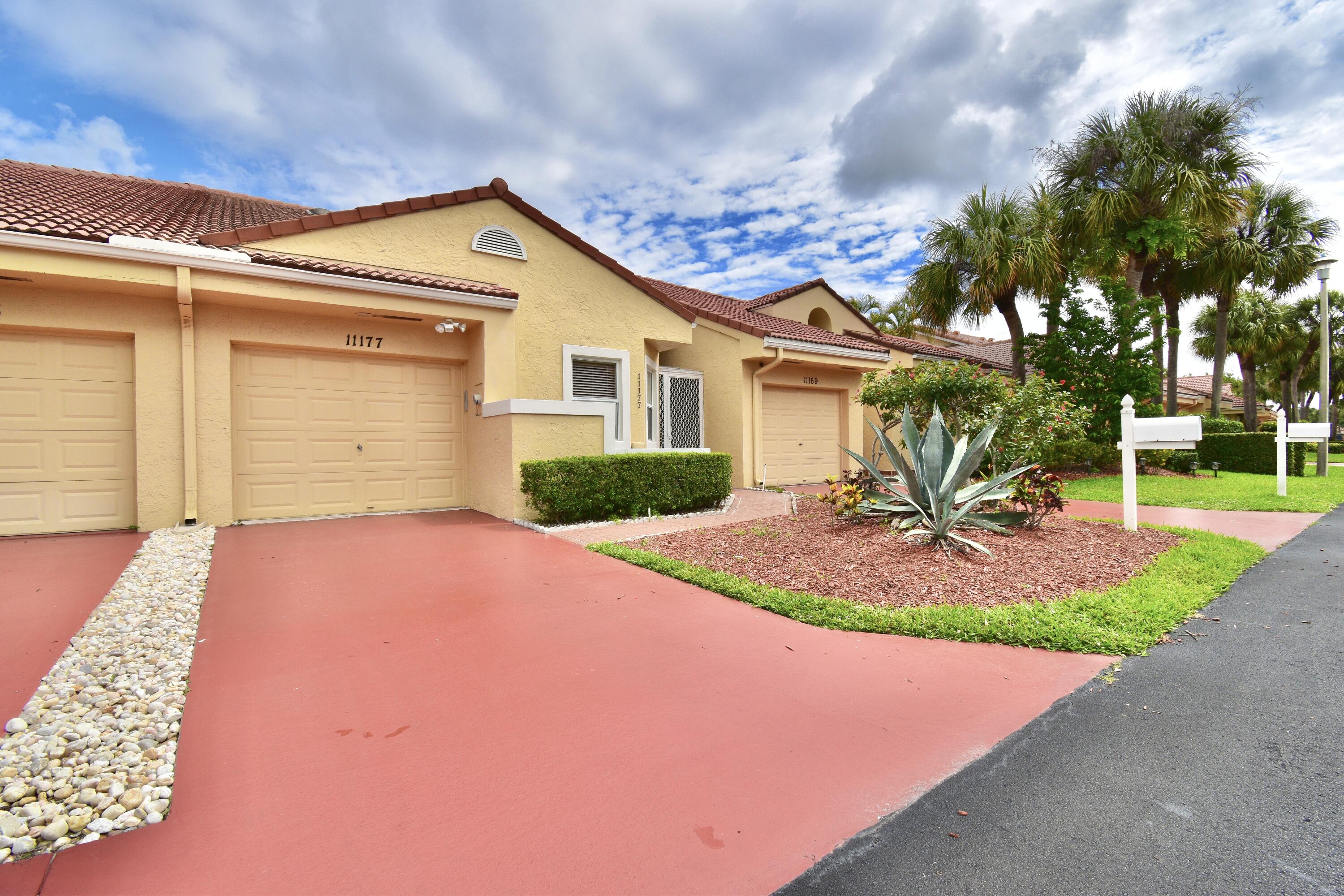 11177 Rios Road Boca Raton, FL 33498 - Photo 2 of 33 IMG_0696