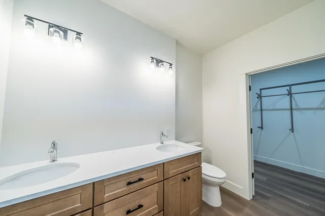 $439,900 | 117 Altavista Drive, Detroit Lakes, MN 56501